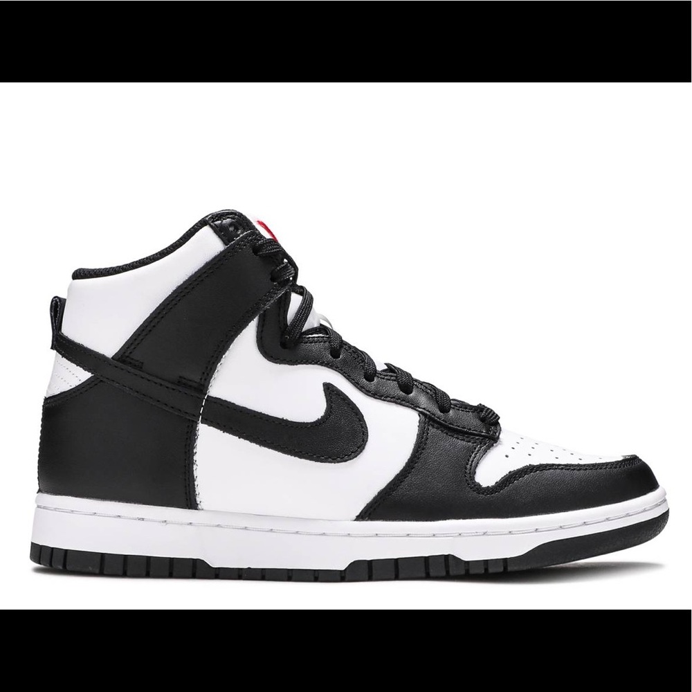 NIKE Wmns Dunk High 'Black White' NWT - BOX NOT INCLUDED